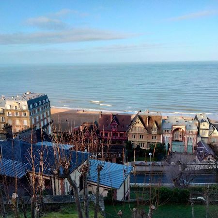 Couchers De Soleil En Normandie Trouville-sur-Mer Esterno foto