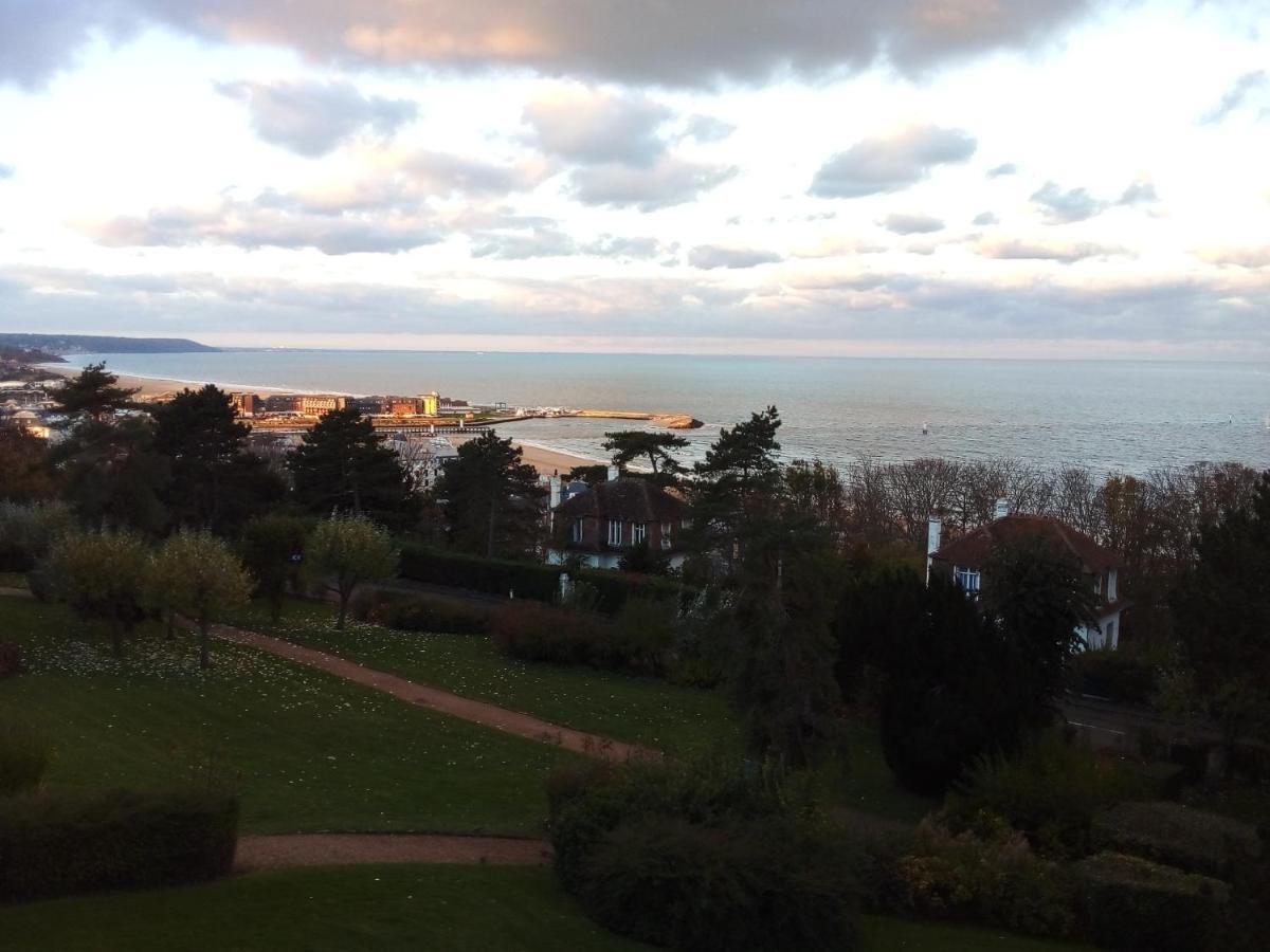 Couchers De Soleil En Normandie Trouville-sur-Mer Esterno foto